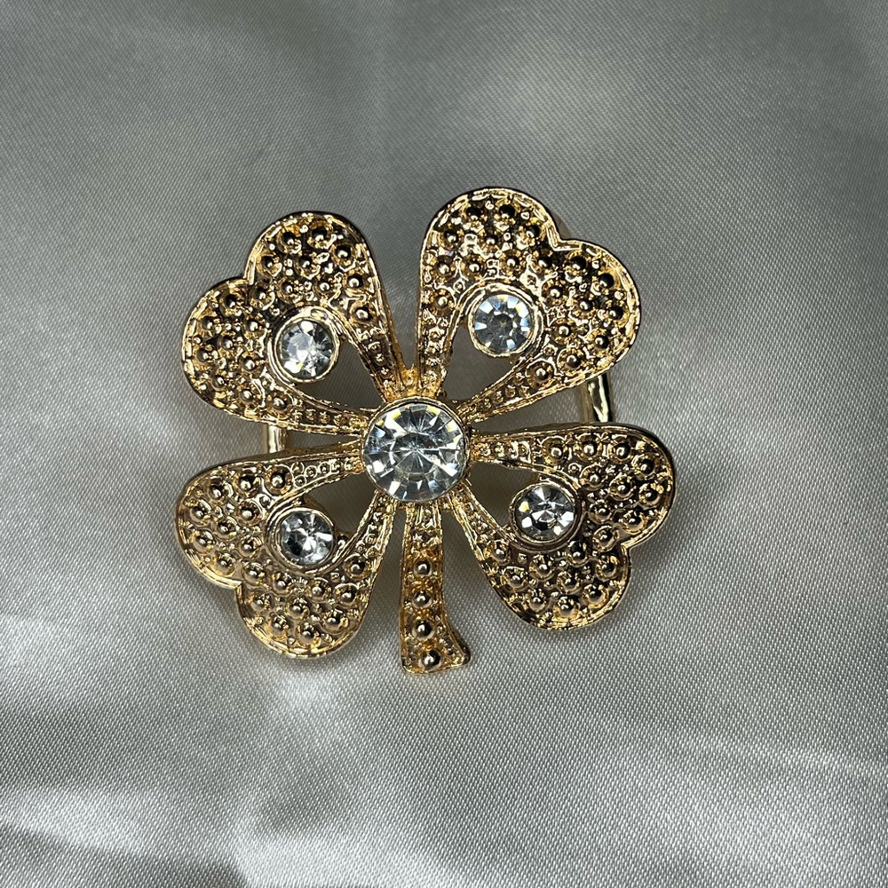 NWOT Gold Decorative Ring for Clothes!